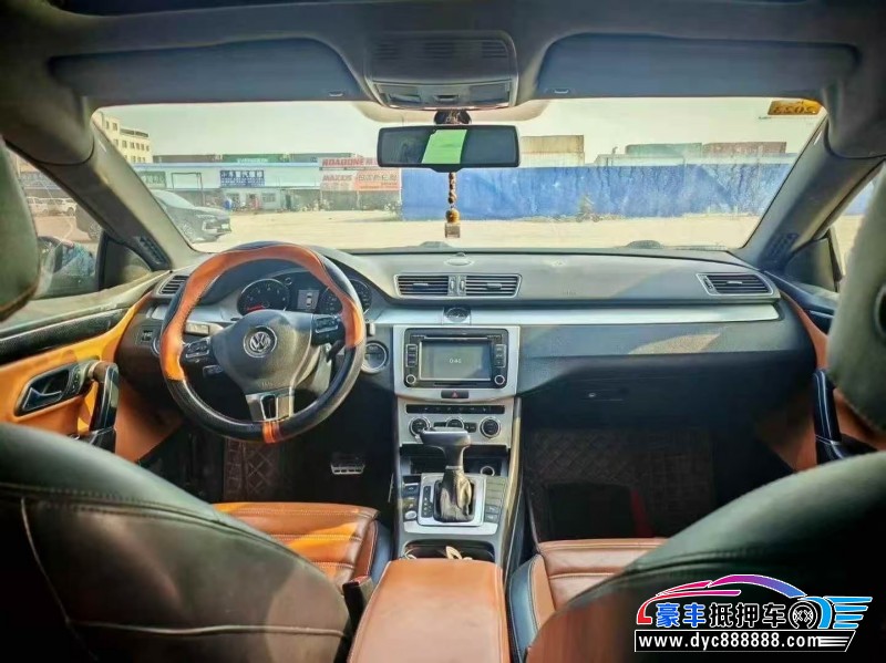 13年大众CC轿车抵押车出售