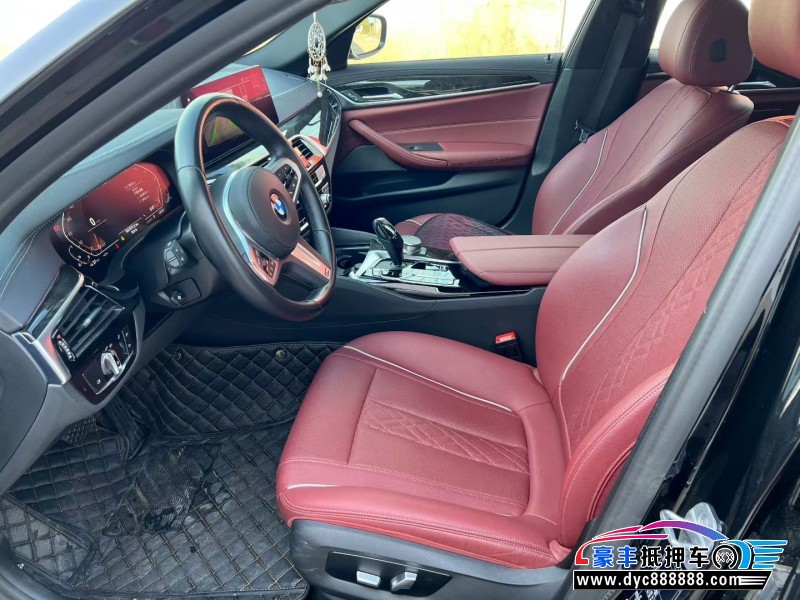 21年宝马5系轿车抵押车出售