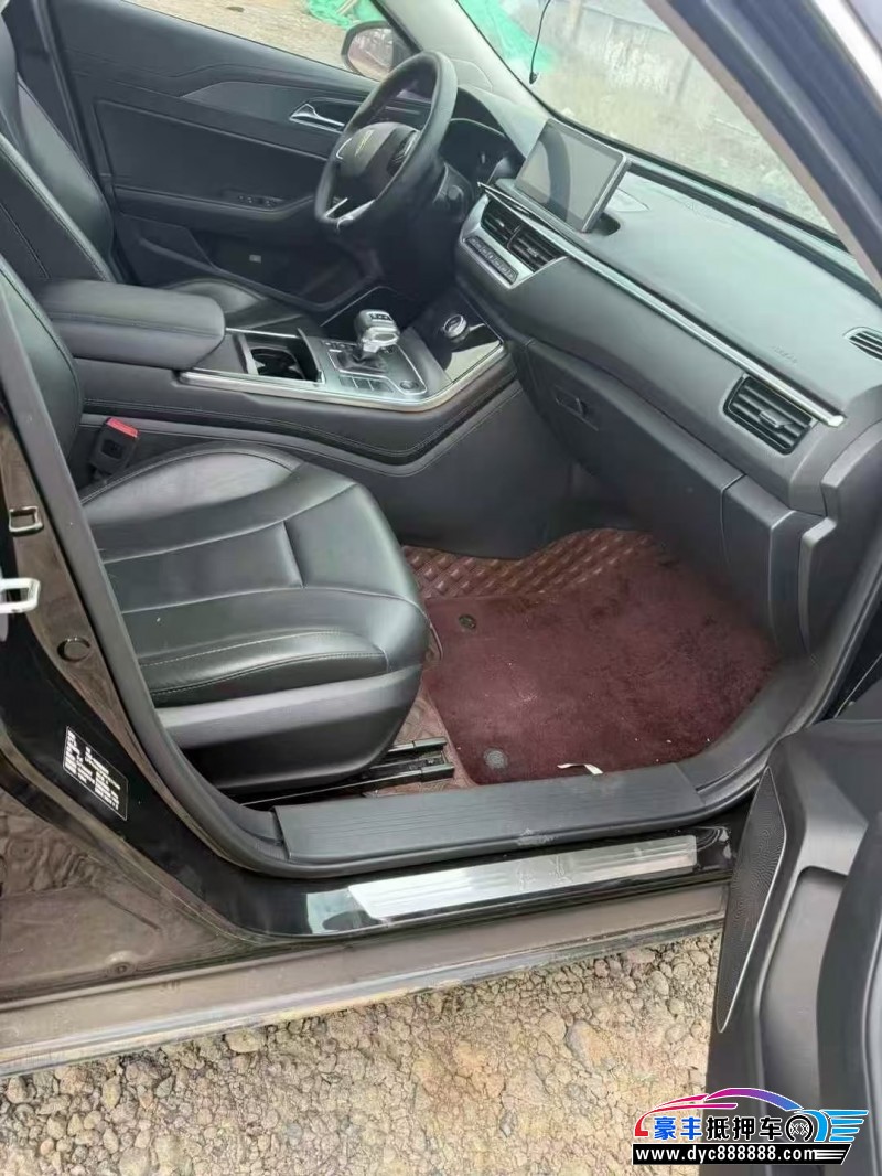 22年红旗H5轿车抵押车出售