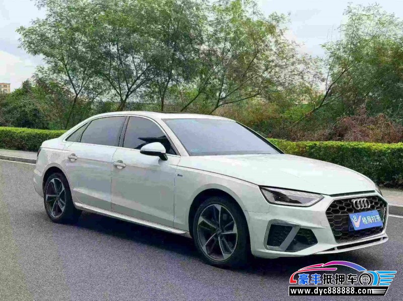 22年奥迪A4L轿车抵押车出售