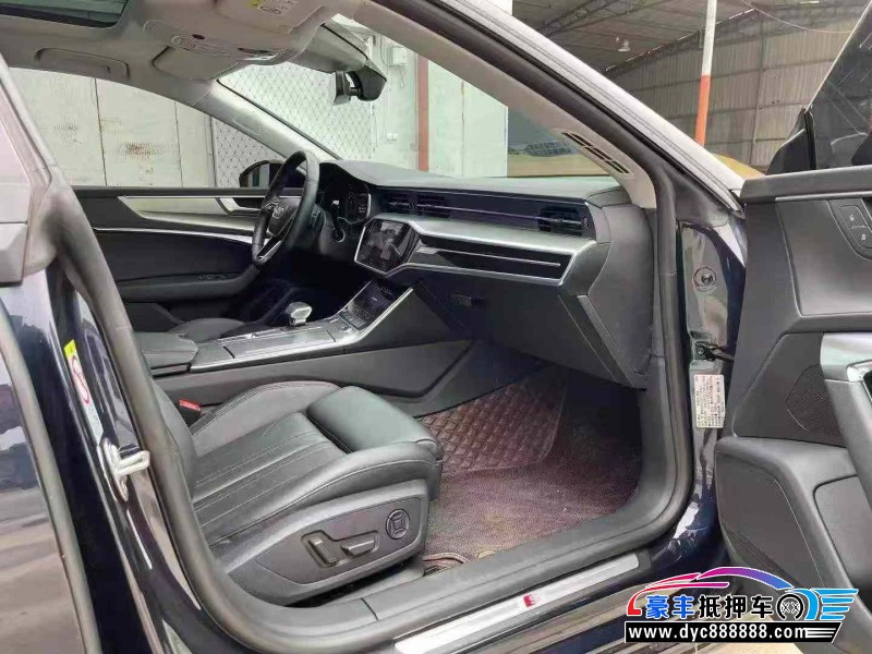 21年奥迪A7轿车抵押车出售