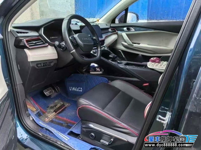 21年领克06轿车抵押车出售