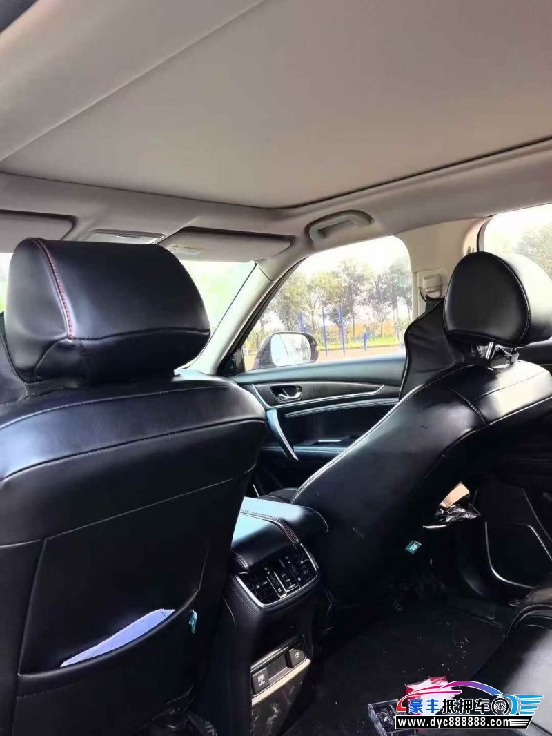 21年本田冠道轿车抵押车出售