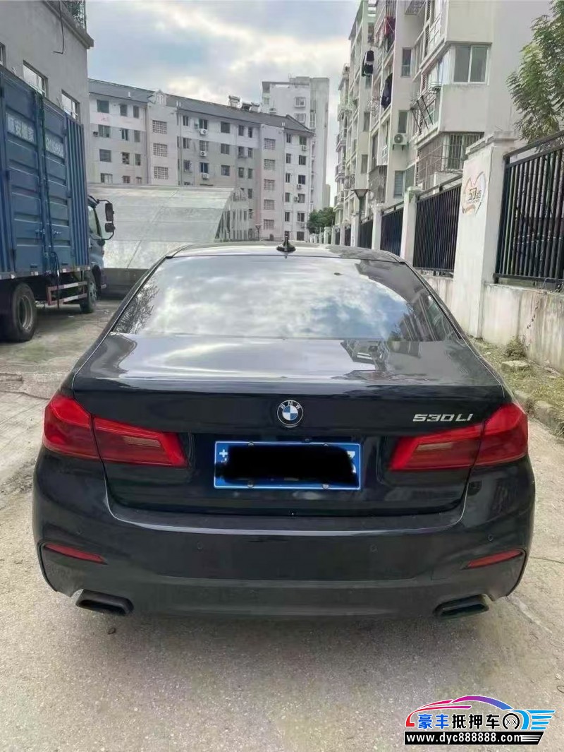 18年宝马5系轿车抵押车出售