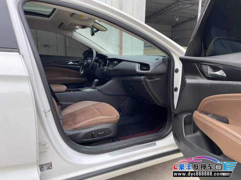 19年别克君威轿车抵押车出售