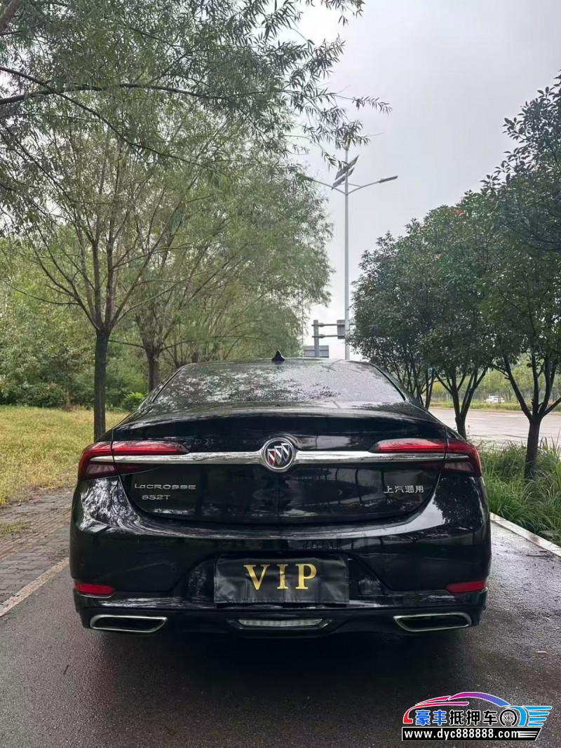 21年别克君越轿车抵押车出售