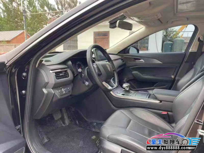 22年红旗H5轿车抵押车出售