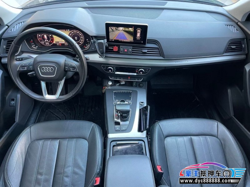 21年奥迪Q5轿车抵押车出售