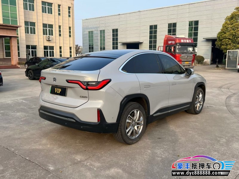 21年蔚来ES6轿车抵押车出售