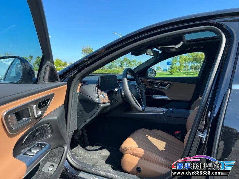 24年奔驰E轿车抵押车出售