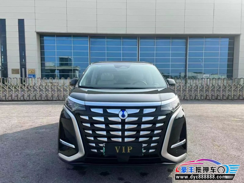 25年腾势D9轿车抵押车出售