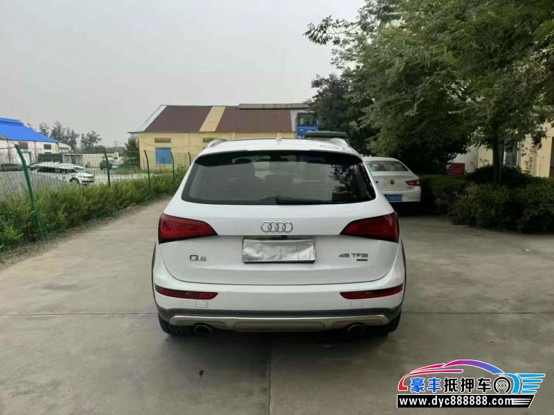15年奥迪Q5轿车抵押车出售