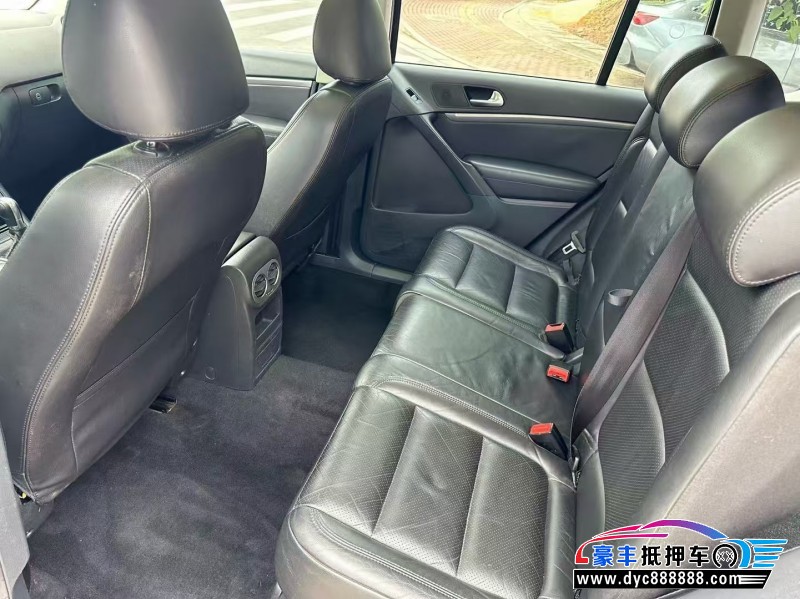 14年大众途观轿车抵押车出售