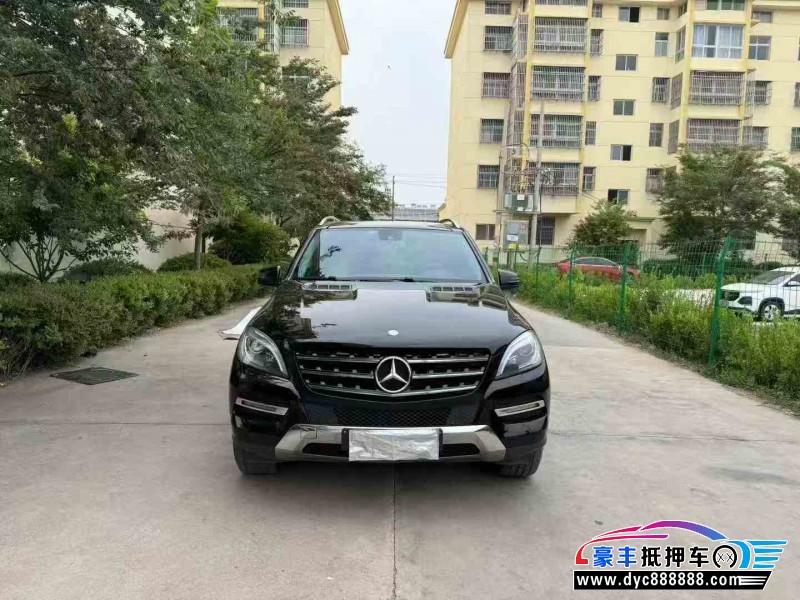 15年奔驰GLE轿车抵押车出售