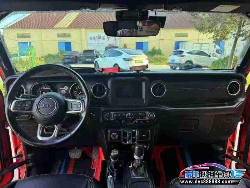 20年Jeep牧马人轿车抵押车出售