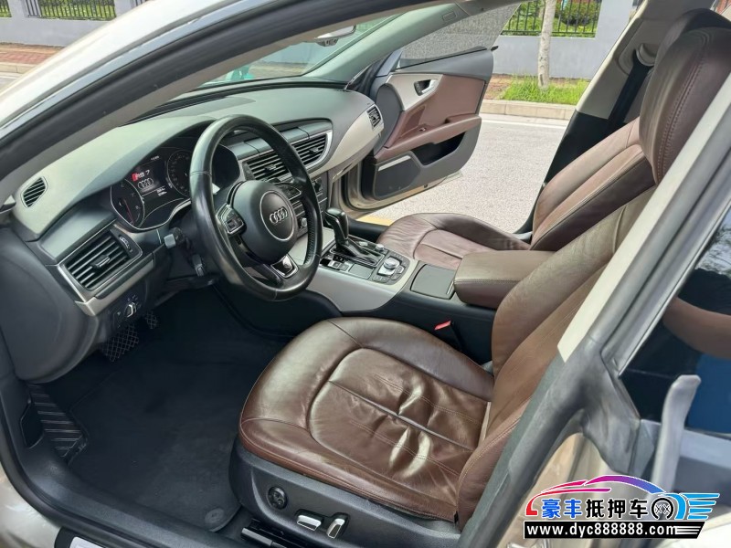 16年奥迪A7轿车抵押车出售