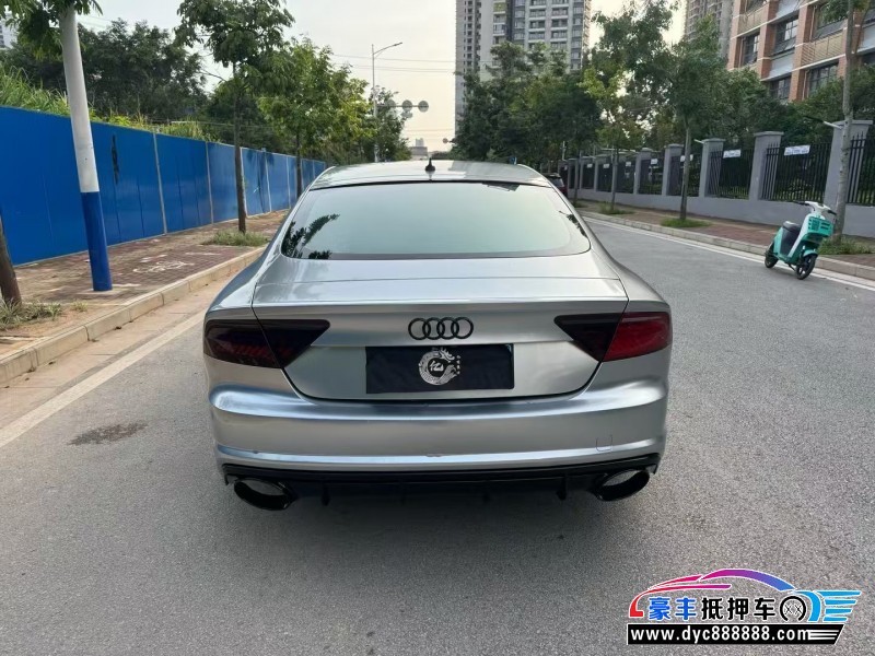 16年奥迪A7轿车抵押车出售
