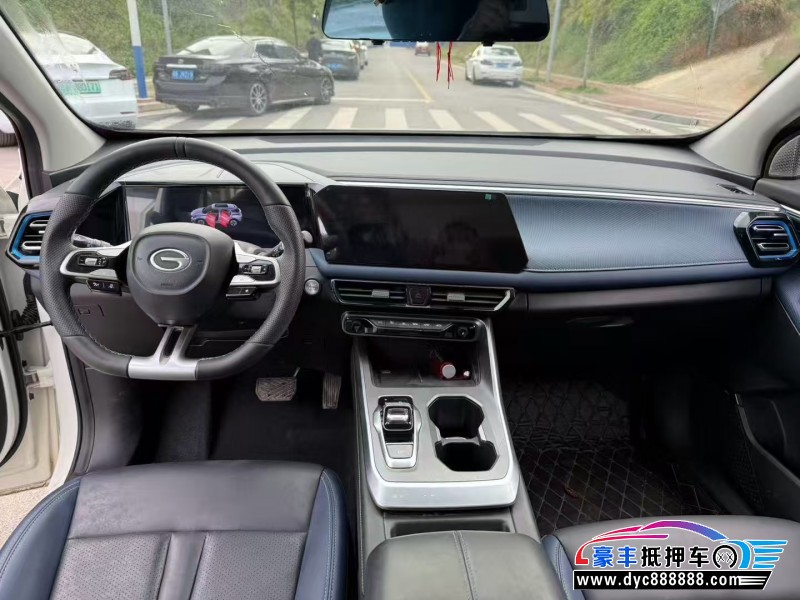 24年传祺gs3轿车抵押车出售