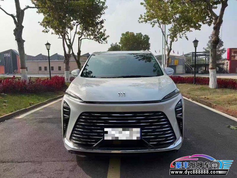 25年别克GL8轿车抵押车出售