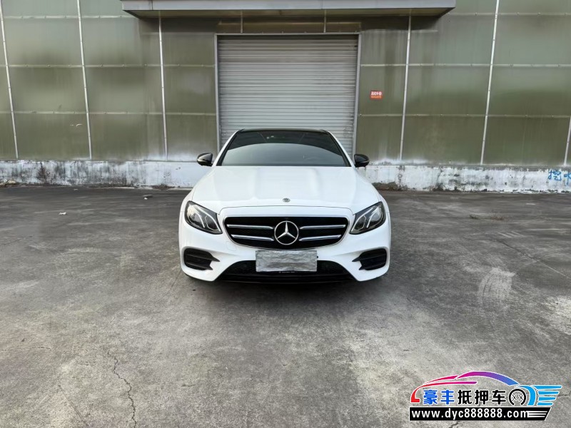 20年奔驰E轿车抵押车出售
