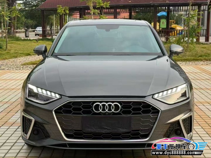 22年奥迪A4L轿车抵押车出售