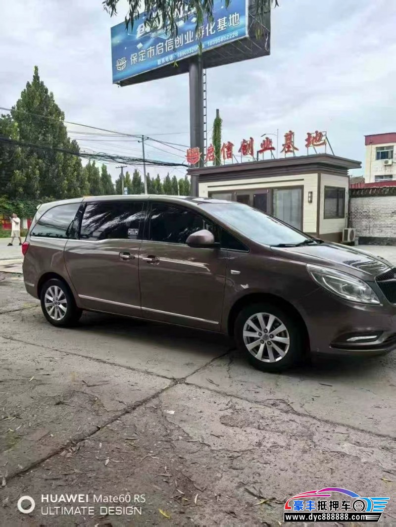 19年别克GL8轿车抵押车出售