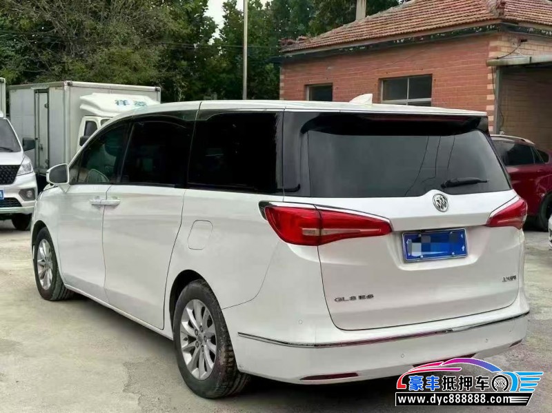 19年别克GL8轿车抵押车出售