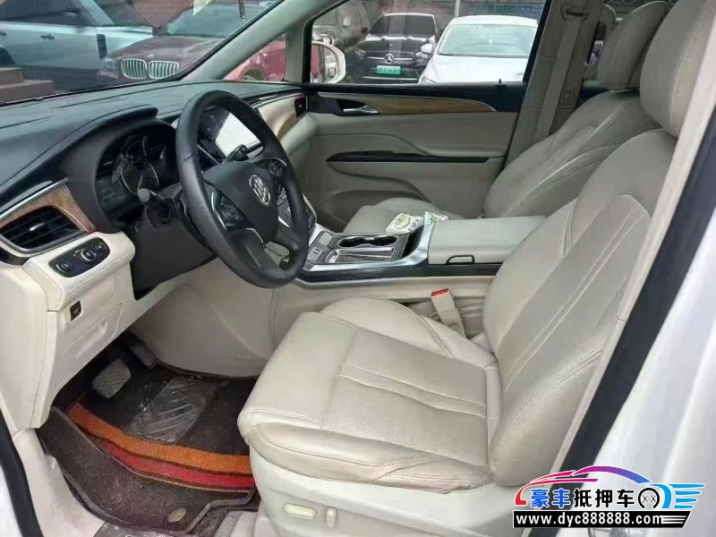 19年别克GL8轿车抵押车出售