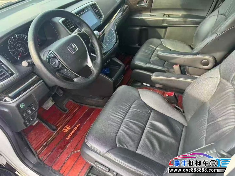 18年本田奥德赛轿车抵押车出售