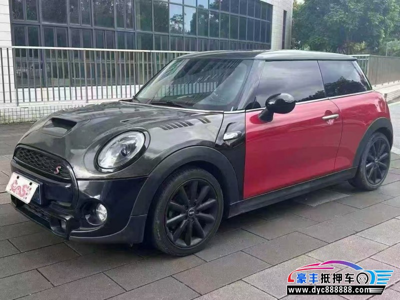 18年宝马MINI轿车抵押车出售