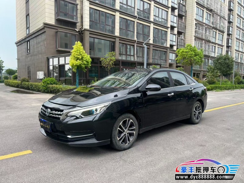 18年启辰D60轿车抵押车出售