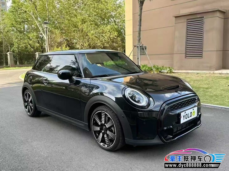 22年宝马MINI轿车抵押车出售