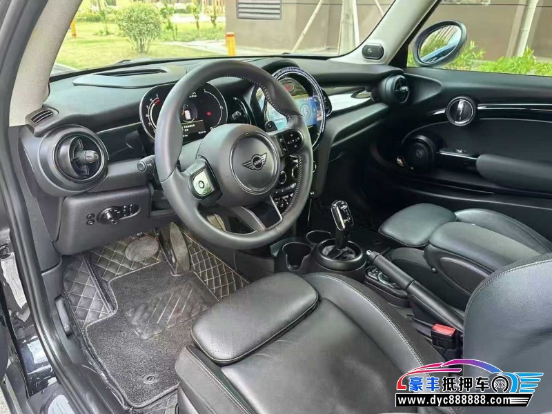 22年宝马MINI轿车抵押车出售