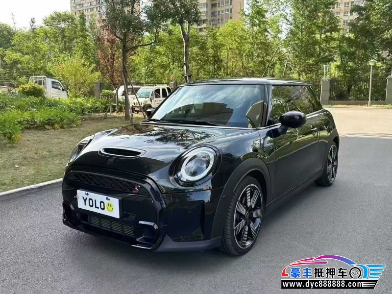 22年宝马MINI轿车抵押车出售