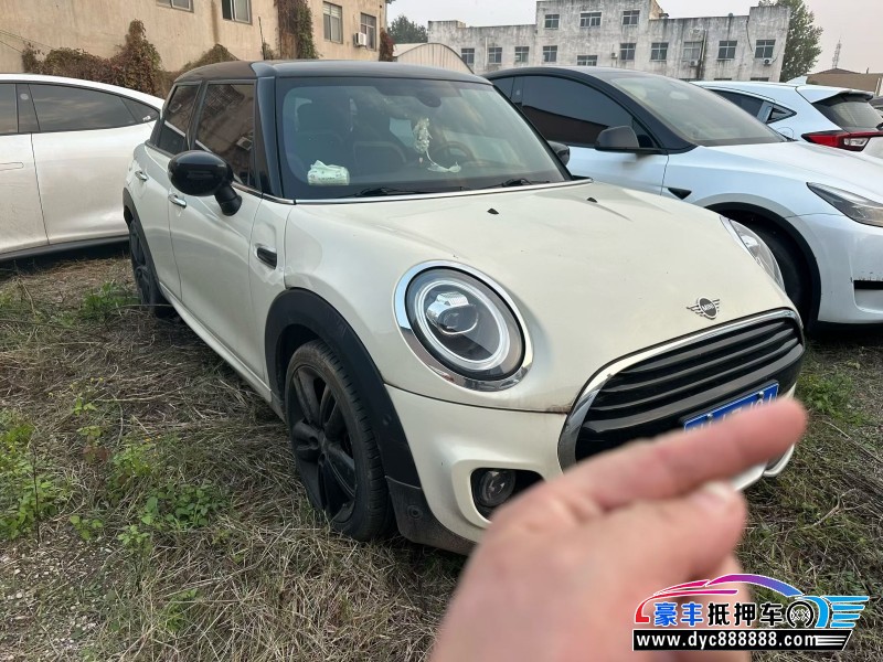 21年宝马MINI轿车抵押车出售