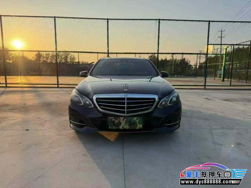 13年奔驰E轿车抵押车出售