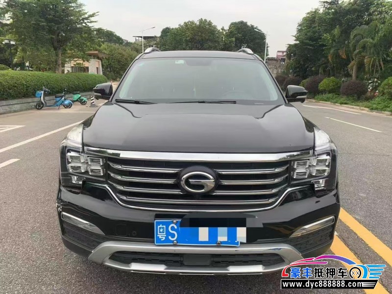 抵押车出售18年传祺GS8轿车