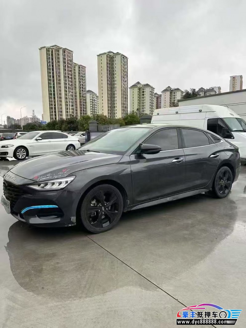 20年现代菲斯塔轿车抵押车出售