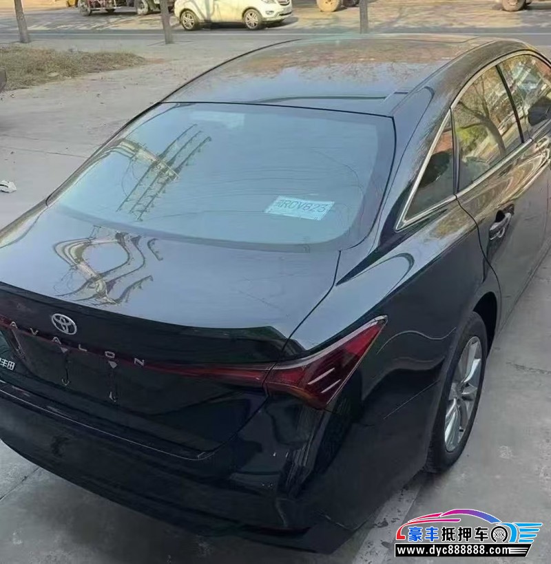 25年丰田亚洲龙轿车抵押车出售