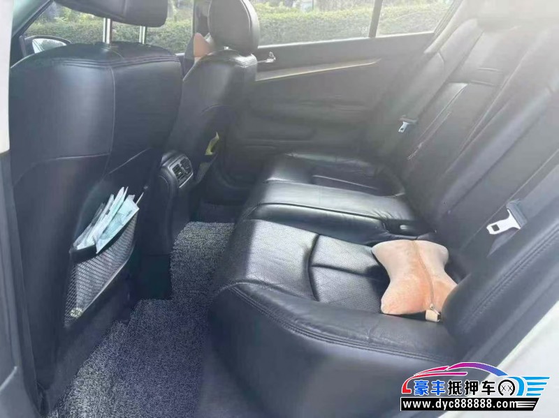 10年英菲尼迪G25轿车抵押车出售