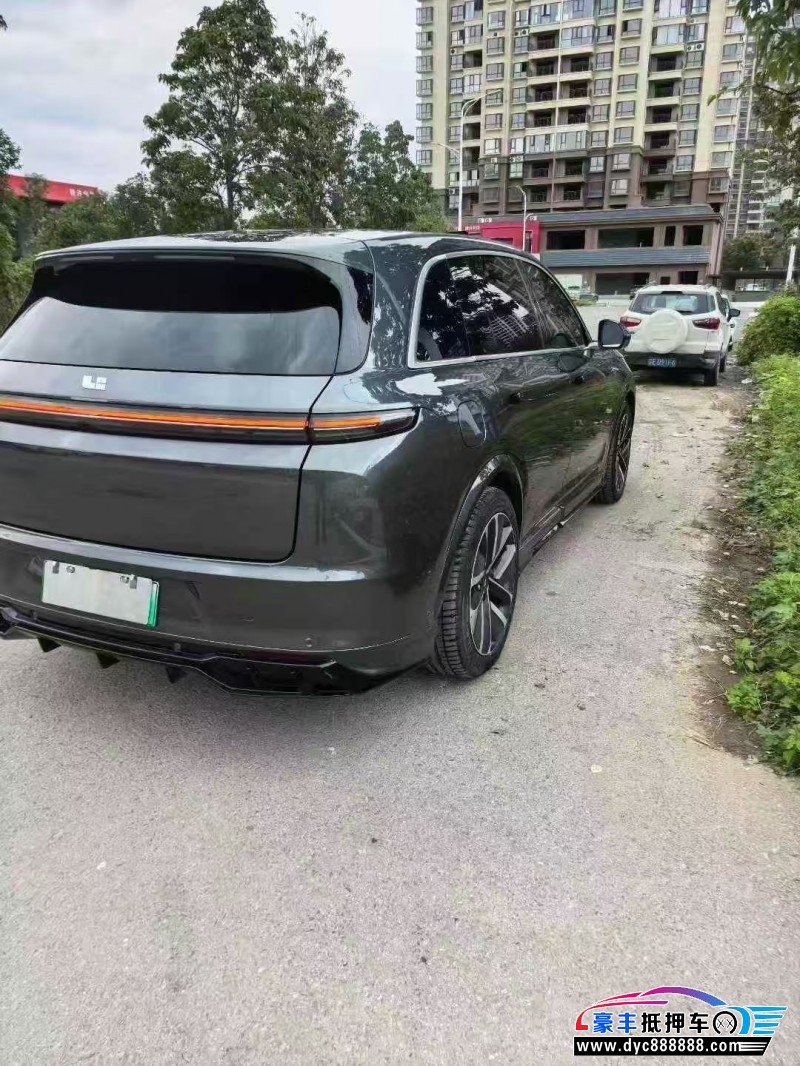 23年理想L7轿车抵押车出售