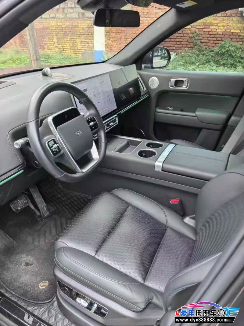 23年理想L7轿车抵押车出售