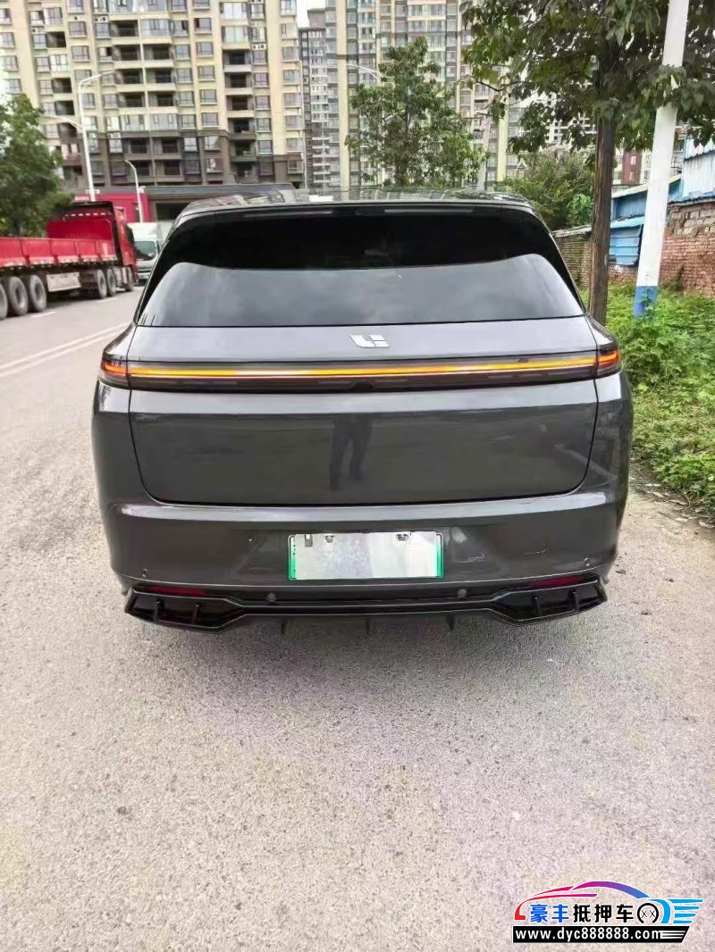 23年理想L7轿车抵押车出售