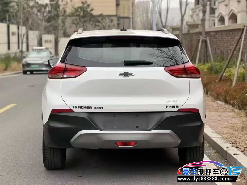 20年雪佛兰创酷轿车抵押车出售