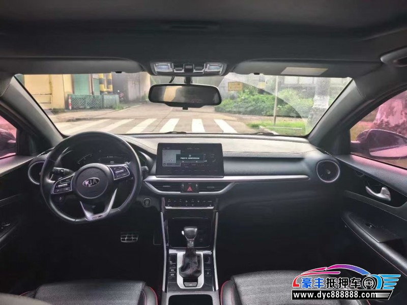 20年起亚K3轿车抵押车出售