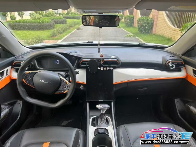 23年东风风神奕炫轿车抵押车出售