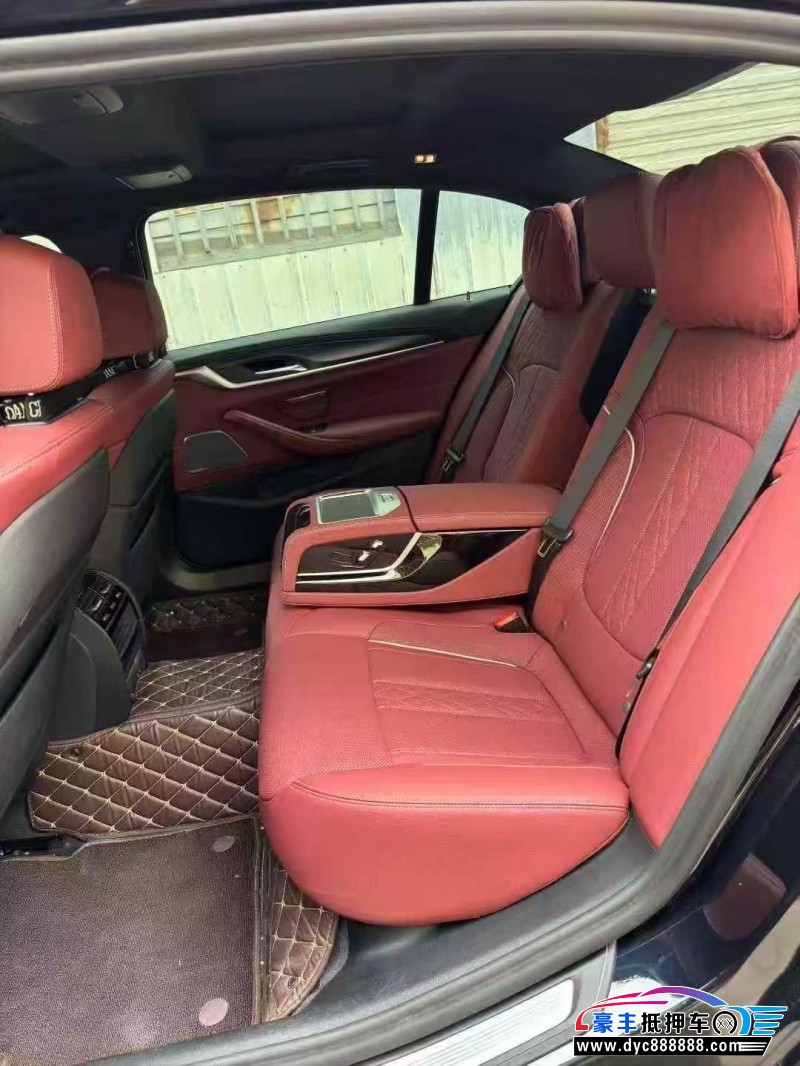 23年宝马5系轿车抵押车出售