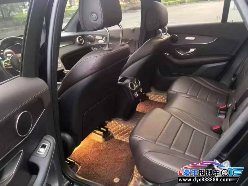 23年奔驰GLC轿车抵押车出售