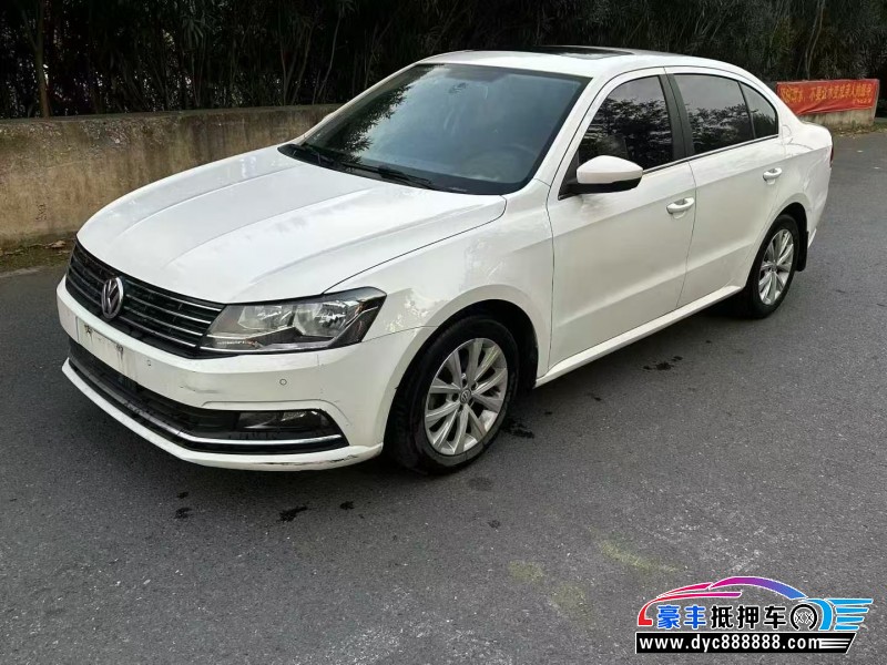 18年大众朗逸轿车抵押车出售