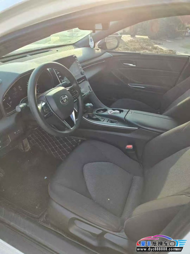 21年丰田亚洲龙轿车抵押车出售